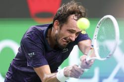 开云体育中国-温网鏖战法网，梅德韦杰夫刷新纪录的简单介绍