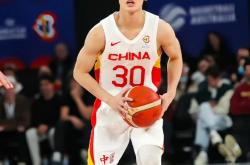 开云足球直播-籃球明星在今晚的比賽中交出了高水平表現