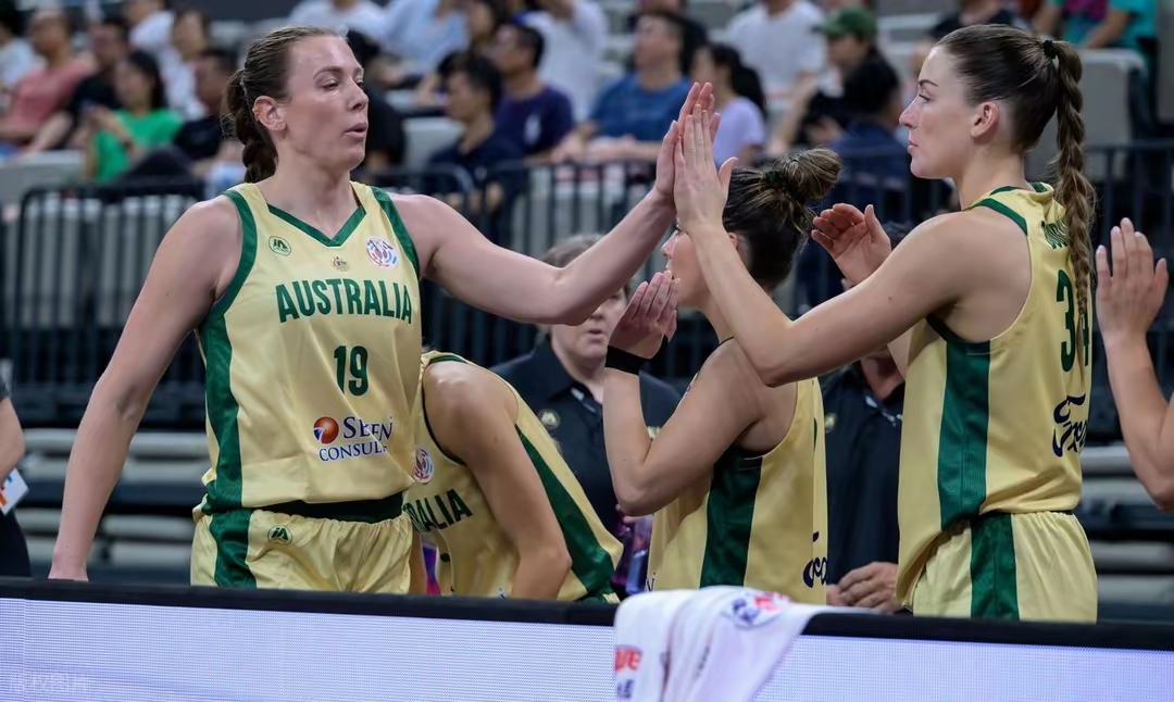 女篮比赛中东欧选手表现突出 女篮比赛中东欧选手表现突出