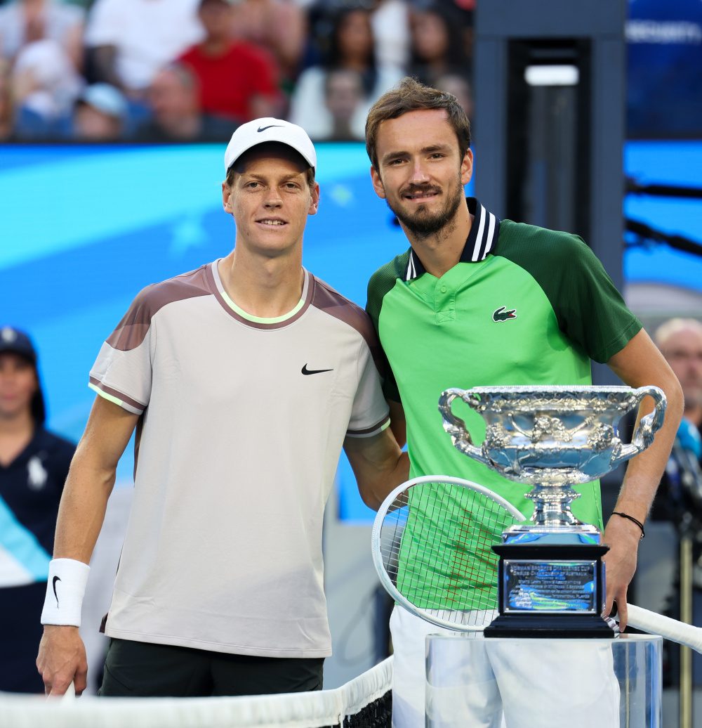 澳大利亚网球队险胜法国网球队，梅德韦杰夫爆发神勇的简单介绍