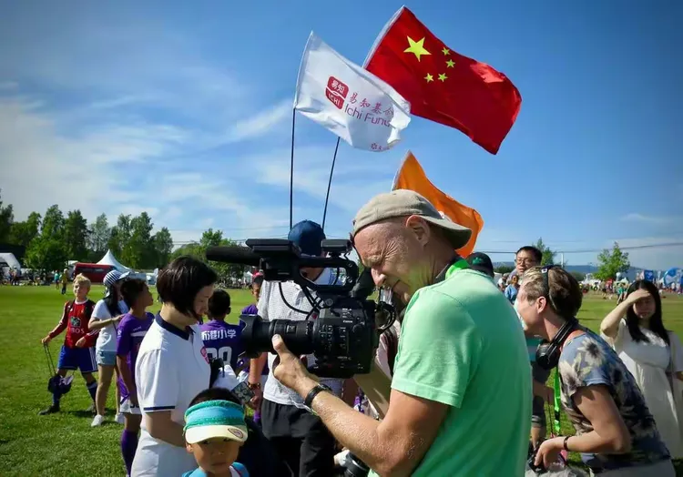 坚持不懈！挪威队坚守对手进攻