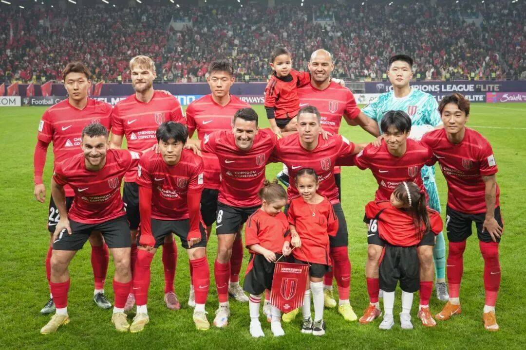 广岛三箭战平，排名微幅下滑