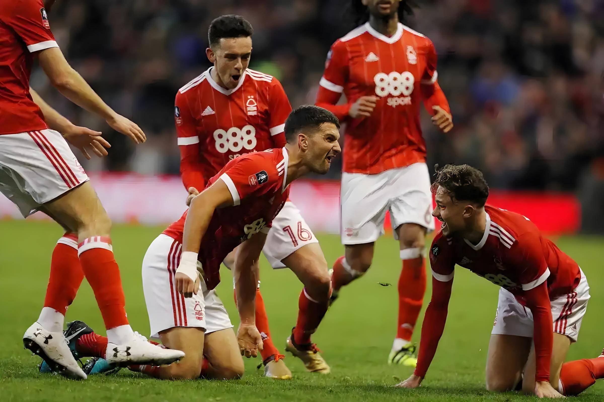 包含皇家社会连续不败,力压对手赢球的词条 包含皇家社会连续不败,力压对手赢球的词条