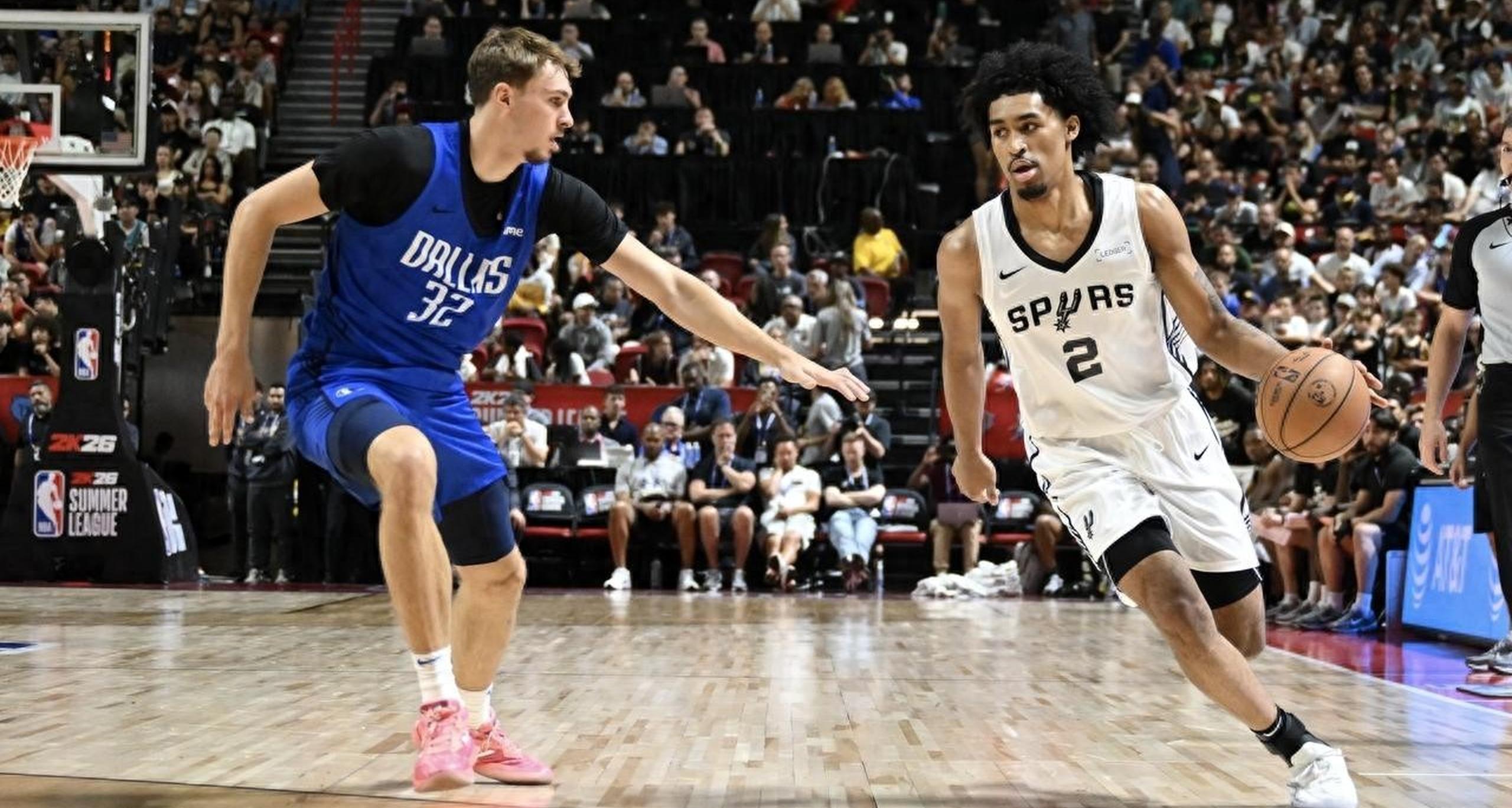 福建队轻取马刺，塔图姆高光表现的简单介绍