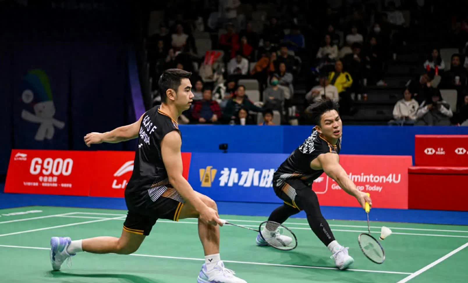 关于法国羽毛球队鏖战马来西亚羽毛球队，马琳绝境逆转的信息