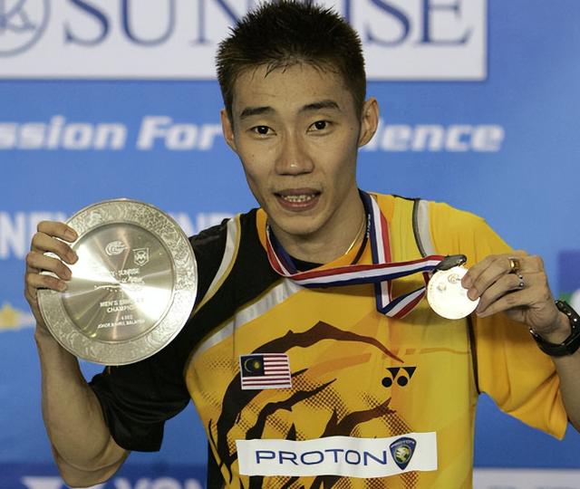 马来西亚羽毛球队碾压中国羽毛球队,李宗伟高光表现的简单介绍 马来西亚羽毛球队碾压中国羽毛球队,李宗伟高光表现的简单介绍