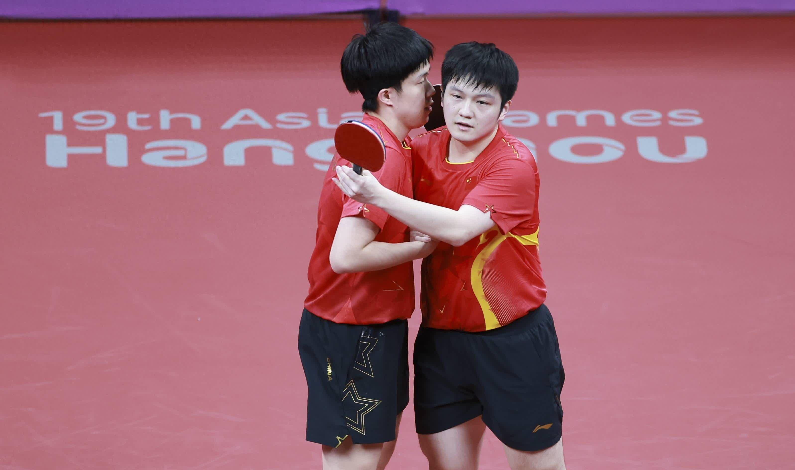 比利时乒乓球队碾压英国乒乓球队,樊振东关键制胜的简单介绍 比利时乒乓球队碾压英国乒乓球队,樊振东关键制胜的简单介绍