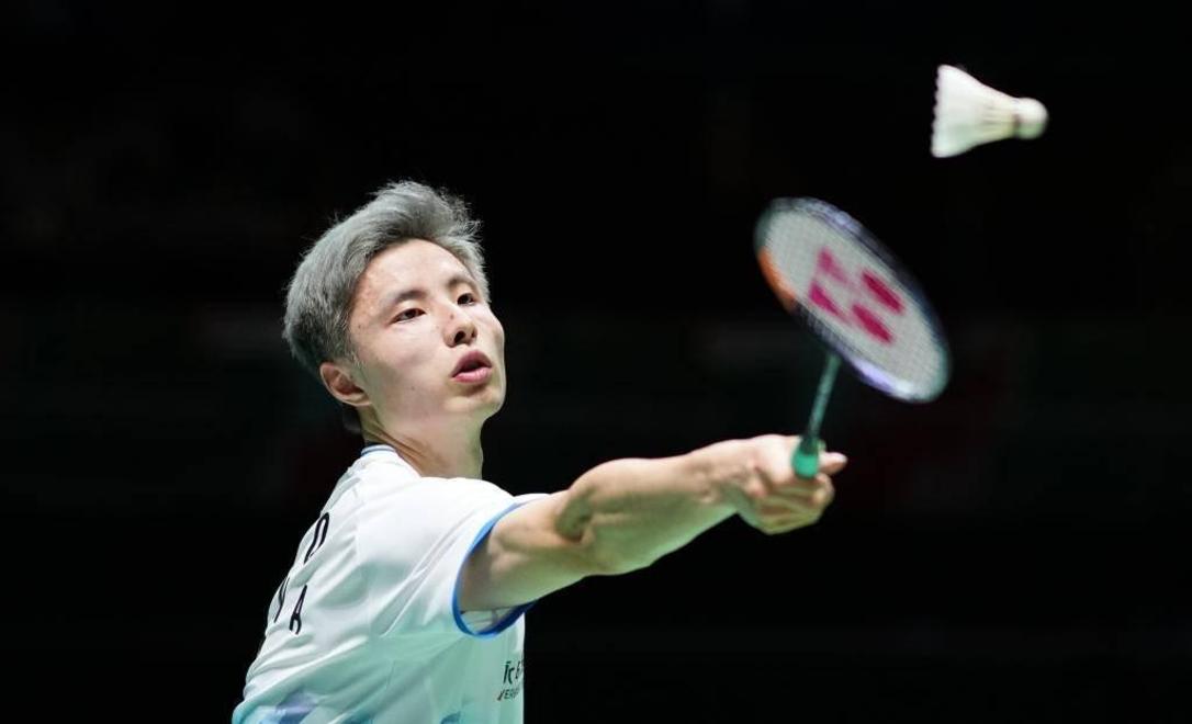 关于马来西亚队完胜泰国队，石宇奇统治全场的信息