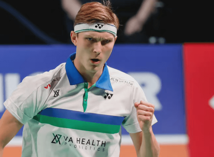 包含丹麦羽毛球队爆冷日本羽毛球队，桃田贤斗完成帽子戏法的词条