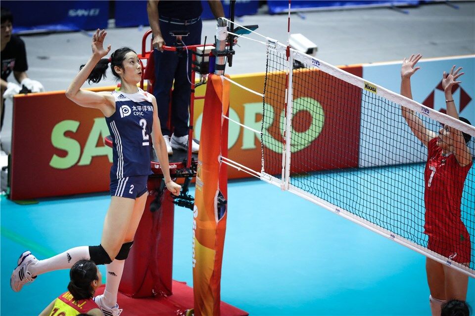 关于德国翻盘加拿大，卡塞米罗三分雨点燃全场的信息