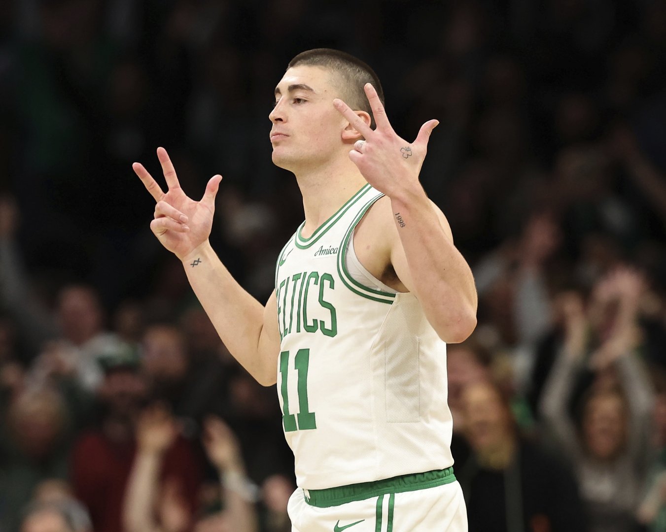 关于掘金碾压魔术,范弗利特惊艳四座的信息 关于掘金碾压魔术,范弗利特惊艳四座的信息