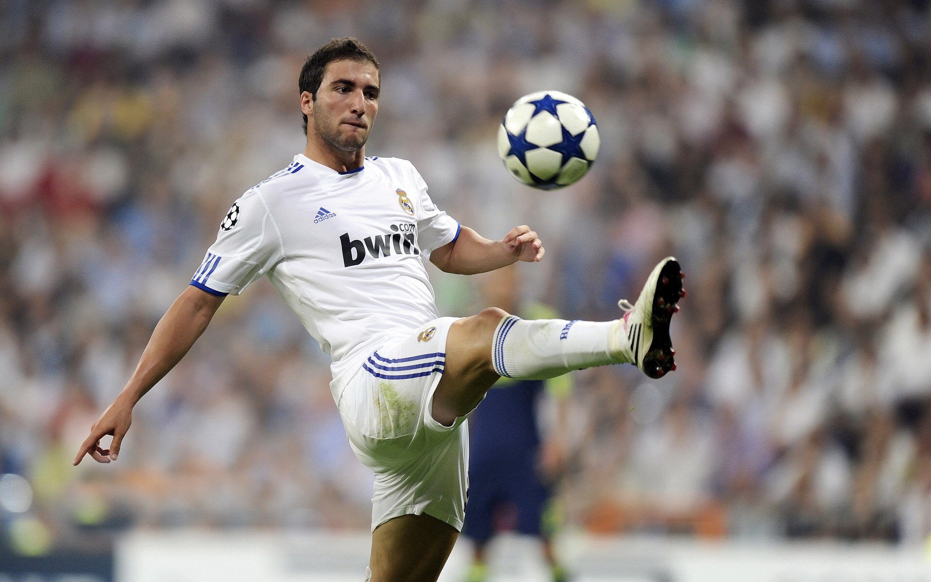 阿坎吉一锤定音，阿根廷战术革新速胜马赛启示录