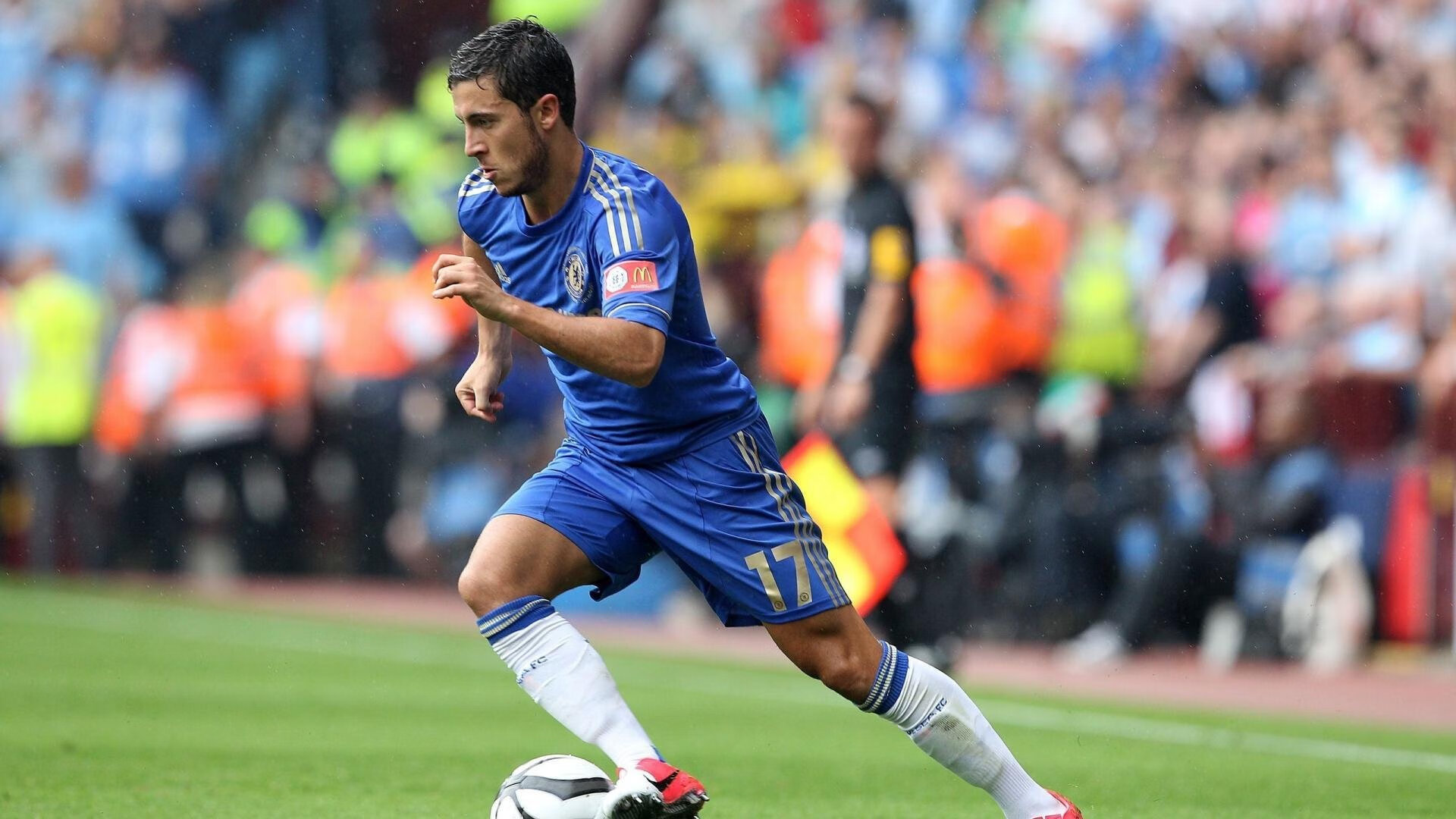 猛龙利爪撕裂悬念，武切维奇点燃多伦多寒夜