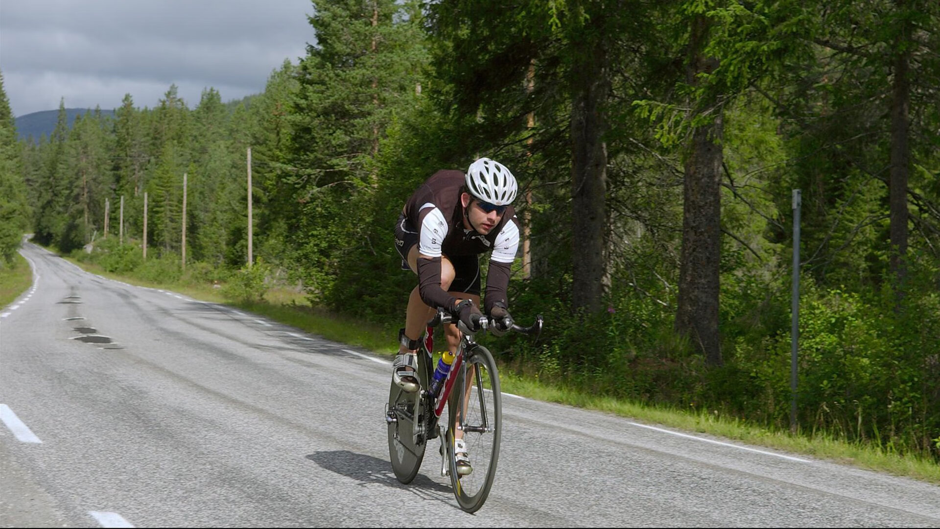 温网横扫拉沃尔杯,兹维列夫状态火热预示网坛新格局?